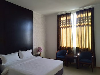 Ginasuite Kompleks27 Hotel
