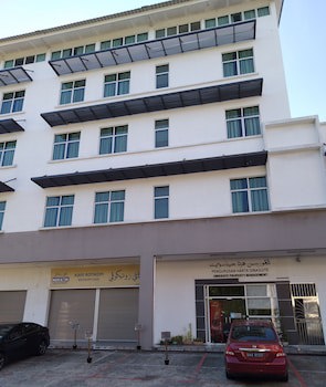 Ginasuite Kompleks27 Hotel