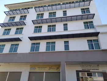 Ginasuite Kompleks27 Hotel