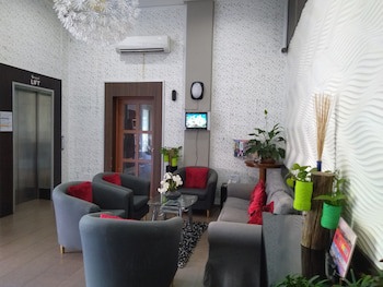Ginasuite Kompleks27 Hotel