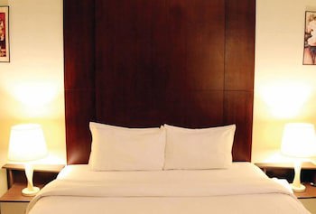 Ginasuite Kompleks27 Hotel