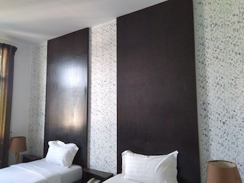 Ginasuite Kompleks27 Hotel