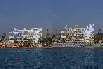 Limanaki Beach Hotel