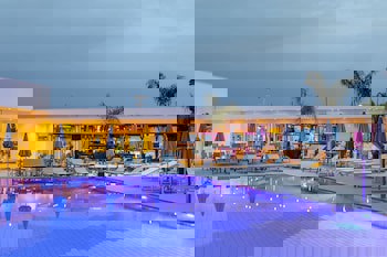 Limanaki Beach Hotel