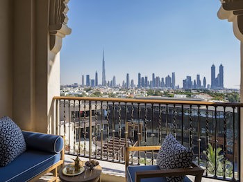 Four Seasons Resort Dubai At Jumeirah Beach