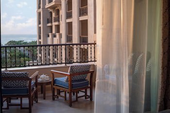Four Seasons Resort Dubai At Jumeirah Beach