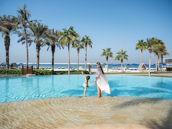 Four Seasons Resort Dubai At Jumeirah Beach