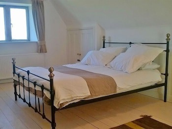 Battens Farm Cottages - B&B And Self-Catering Accommodation