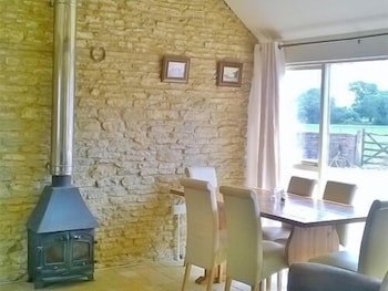 Battens Farm Cottages - B&B And Self-Catering Accommodation