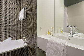 Trafo Hotel