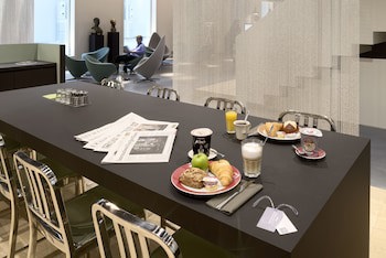 Trafo Hotel