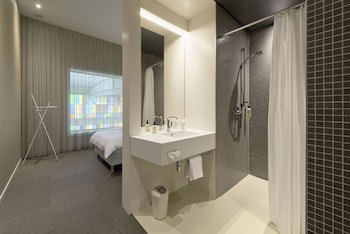 Trafo Hotel