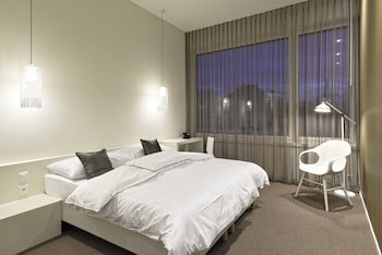 Trafo Hotel