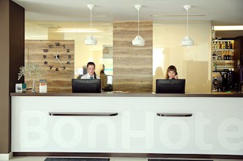 Bonhotel