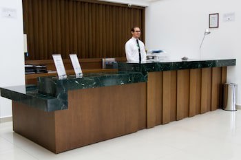 Ipe Center