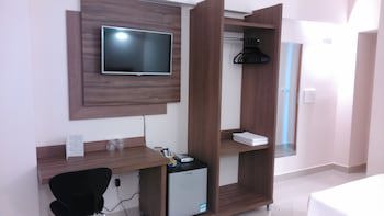 Ipe Center