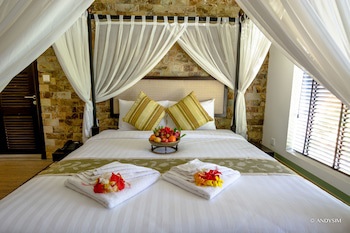 Samanea Beach Resort & Spa