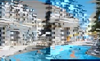 Crystallo Apartments