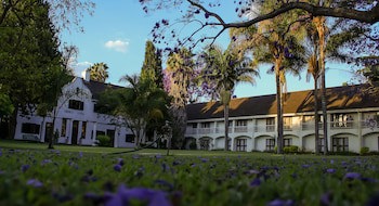 Bronte Hotel