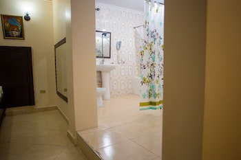 La Pepiniere Hotel