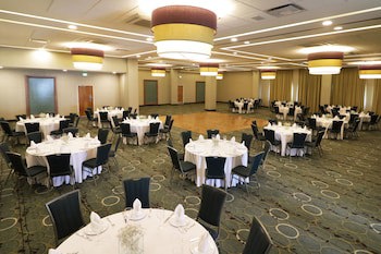 Holiday Inn Hotel & Suites Hermosillo Aeropuerto, An Ihg Hotel