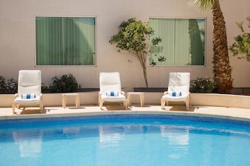 Holiday Inn Hotel & Suites Hermosillo Aeropuerto, An Ihg Hotel