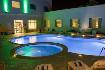 Holiday Inn Hotel & Suites Hermosillo Aeropuerto, An Ihg Hotel