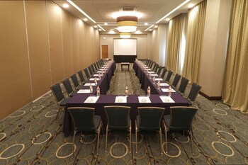 Holiday Inn Hotel & Suites Hermosillo Aeropuerto, An Ihg Hotel