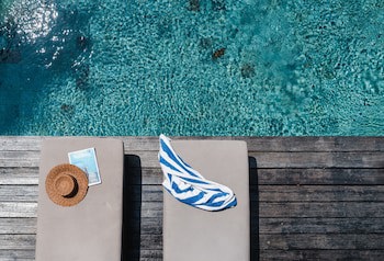 Batu Karang Lembongan Resort & Spa