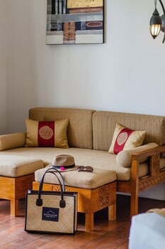 Batu Karang Lembongan Resort & Spa