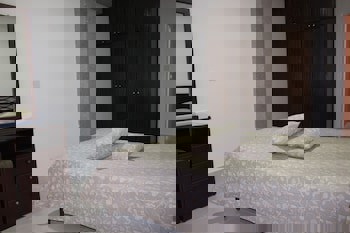 Petsas Apartments & Tavern