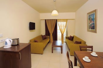 Euronapa Hotel fotoğrafı
