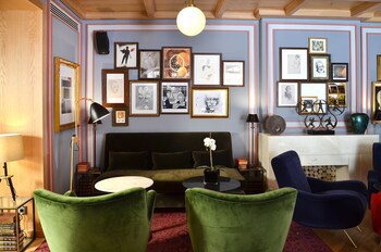 Browns Central Hotel