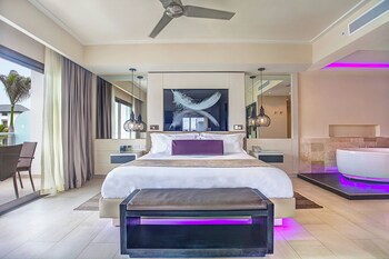Royalton Chic Punta Cana, An Autograph Collection All-Inclusive Resort & Casino – Adults Only