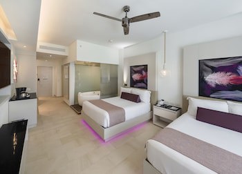 Royalton Chic Punta Cana, An Autograph Collection All-Inclusive Resort & Casino – Adults Only