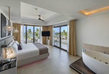 Royalton Chic Punta Cana, An Autograph Collection All-Inclusive Resort & Casino – Adults Only