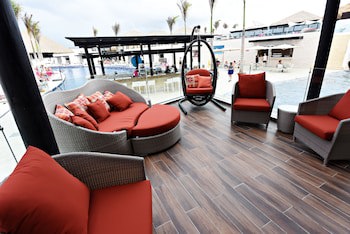 Royalton Chic Punta Cana, An Autograph Collection All-Inclusive Resort & Casino – Adults Only