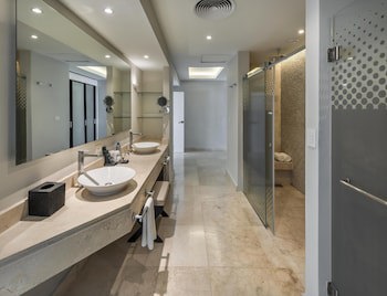 Royalton Chic Punta Cana, An Autograph Collection All-Inclusive Resort & Casino – Adults Only