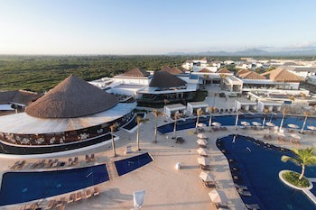 Royalton Chic Punta Cana, An Autograph Collection All-Inclusive Resort & Casino – Adults Only
