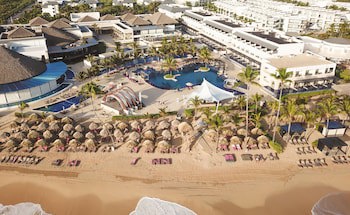 Royalton Chic Punta Cana, An Autograph Collection All-Inclusive Resort & Casino – Adults Only