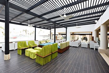 Royalton Chic Punta Cana, An Autograph Collection All-Inclusive Resort & Casino – Adults Only