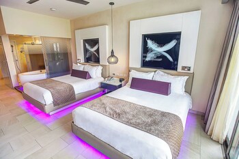 Royalton Chic Punta Cana, An Autograph Collection All-Inclusive Resort & Casino – Adults Only