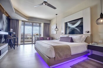 Royalton Chic Punta Cana, An Autograph Collection All-Inclusive Resort & Casino – Adults Only