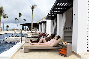 Royalton Chic Punta Cana, An Autograph Collection All-Inclusive Resort & Casino – Adults Only