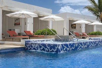 Royalton Chic Punta Cana, An Autograph Collection All-Inclusive Resort & Casino – Adults Only