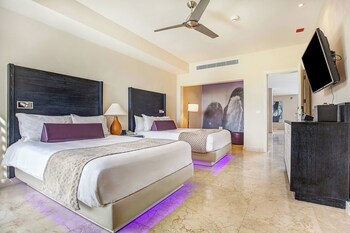Royalton Chic Punta Cana, An Autograph Collection All-Inclusive Resort & Casino – Adults Only