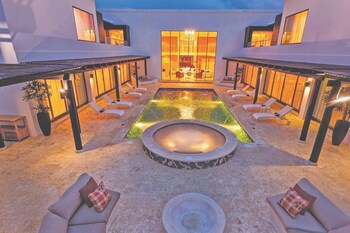 Royalton Chic Punta Cana, An Autograph Collection All-Inclusive Resort & Casino – Adults Only