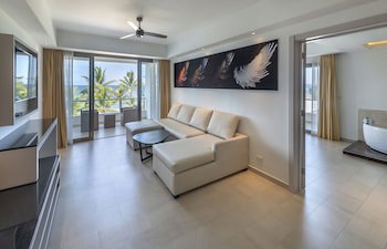 Royalton Chic Punta Cana, An Autograph Collection All-Inclusive Resort & Casino – Adults Only