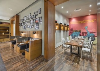 Royalton Chic Punta Cana, An Autograph Collection All-Inclusive Resort & Casino – Adults Only
