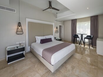 Royalton Chic Punta Cana, An Autograph Collection All-Inclusive Resort & Casino – Adults Only